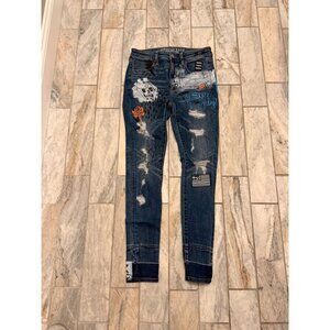 American Eagle Outfitters women's size 6 blue denim STRETCH jeans